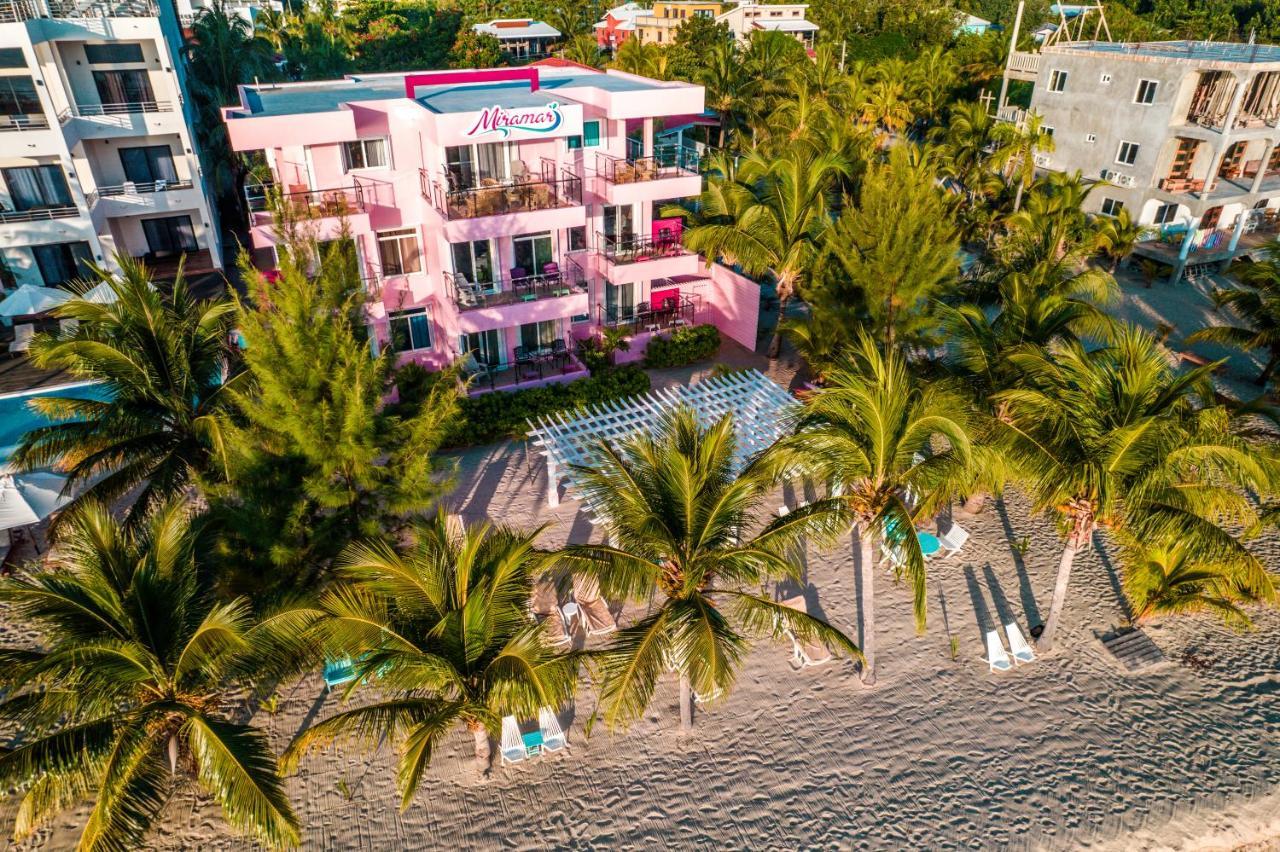 Miramar Suites Placencia Exterior foto
